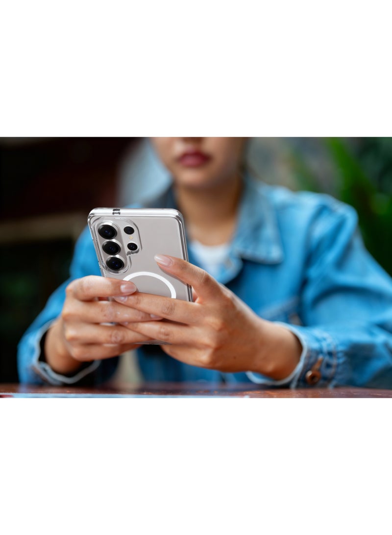 ليفيلو حافظة سامسونج S26 الترا متوافقة مع MagSafe، تتميز بصلابة الكريستال، وإطار معدني مرتفع، مع حواف مقاومة للصدمات، ومصنوعة من بولي كربونات شفاف بسماكة 2.0 ملم مع تقنية Ever-Clear للوضوح الدائم. - Image 4